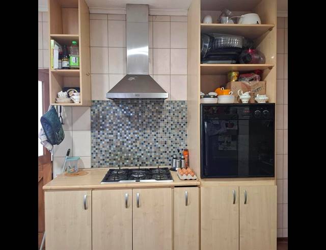 3 BEDROOM HOUSE FOR SALE IN PAROW NORTH
